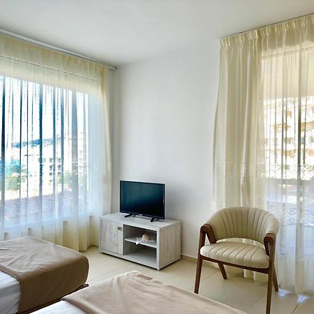 Bellavista Apartments Bougainville Bay Sarandë Buitenkant foto