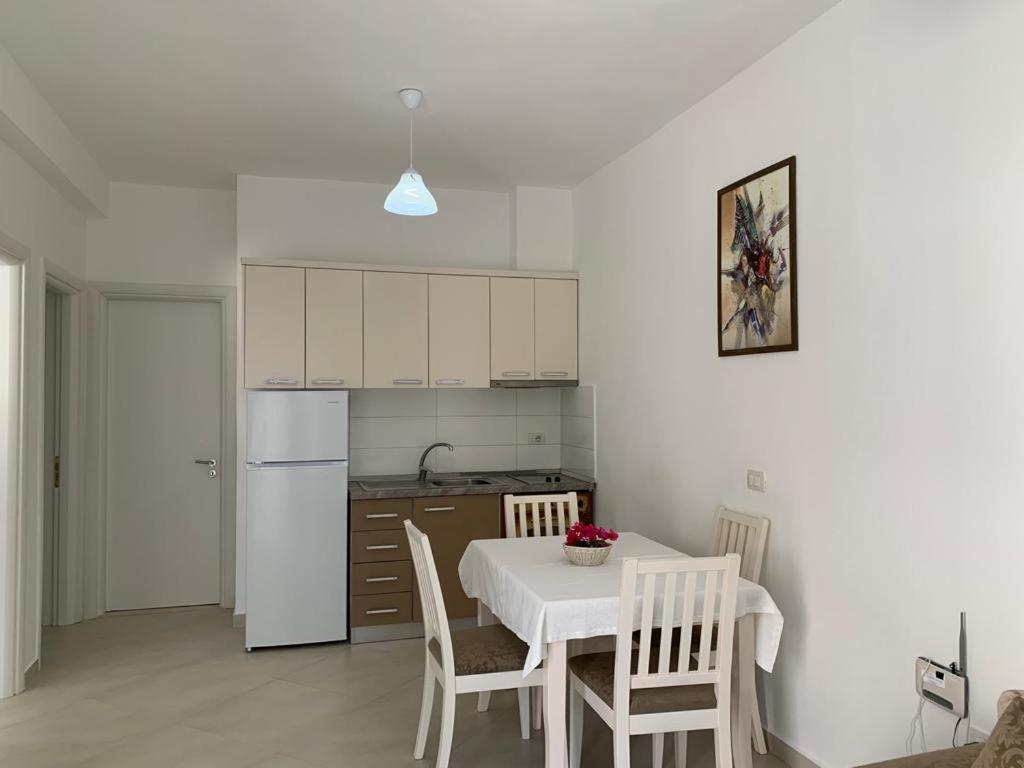 Bellavista Apartments Bougainville Bay Sarandë Buitenkant foto