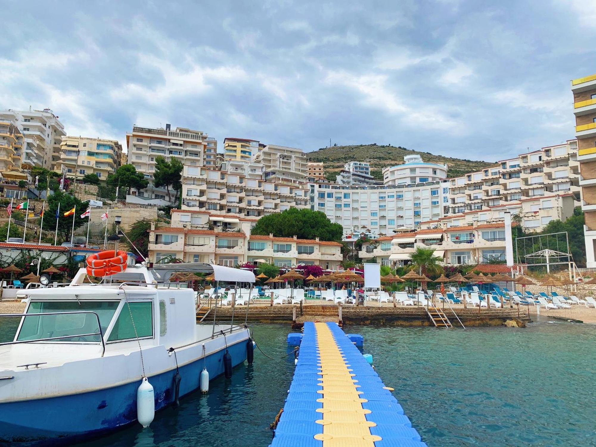 Bellavista Apartments Bougainville Bay Sarandë Buitenkant foto