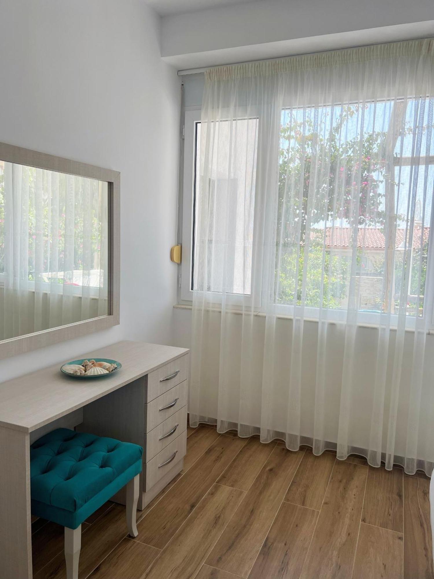 Bellavista Apartments Bougainville Bay Sarandë Buitenkant foto